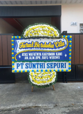 Papan Bunga Duka di Umbul Tanjung
